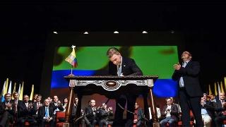 Kolombiya'da kongre barış anlaşmasını onayladı