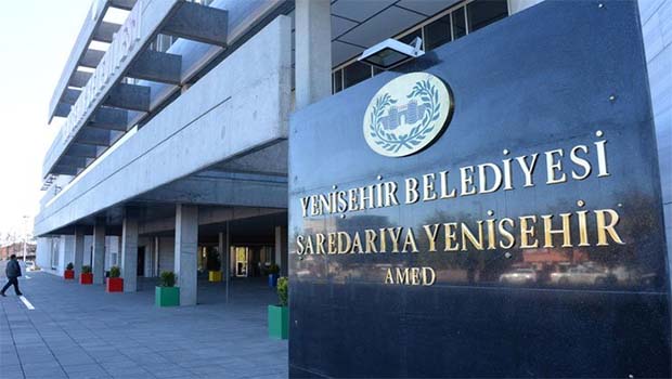 Başkanları tutuklanan üç belediyeye kayyum atandı