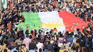 Kürdistan Bayrağı Günü coşkuyla kutlanıyor