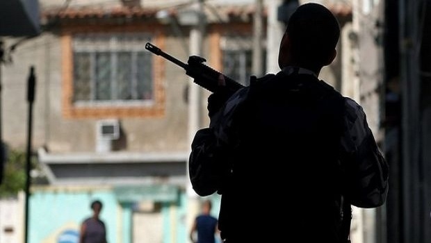 2017'ye girerken eski karısı ve oğlu dahil 12 kişiyi öldürdü, intihar etti