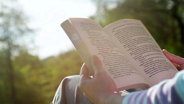 Ödünç alınan kitap 100 yıl sonra geri geldi