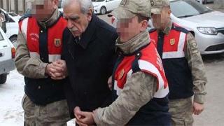 Ahmet Türk'ün kelepçeli fotoğrafına Ak Partili vekillerden tepki