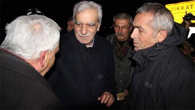 Tahliye olan Ahmet Türk’ten ilk açıklama