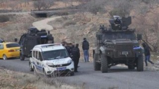 Urfa'da rehine krizi, saatlerdir ikna edilmeye çalışılıyor