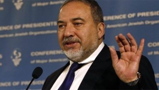 İsrail Savunma Bakanı: Çözülmesi gereken üç sorunvar, İran, İran ve İran