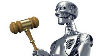 'Robot avukat' göçmenlere hukuk danışmanlığı yapacak