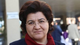 Emine Ayna gözaltına alındı