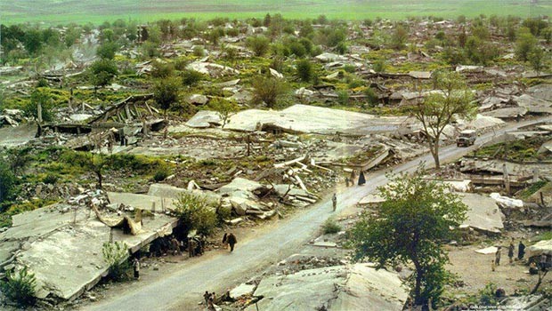 Qeladize Katliamı Unutulmadı; Kürtlerin Umutlarına Napalm