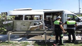 İstanbul'da öğrenci servisinde patlama!