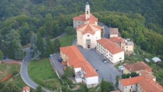 Nüfus kaybı yaşayan beldeye taşınacaklara 2000 euro