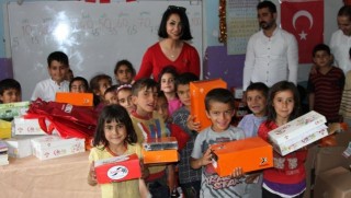 Kürt Sanatçı Rojin'in annelik sevdası