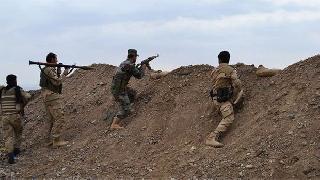 Xurmatu'da IŞİD'ten Peşmerge'ye saldırı