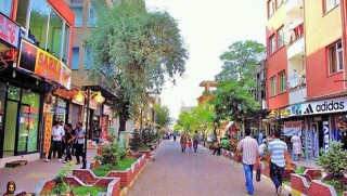 İsmail Beşikci caddesinin adı değiştirildi