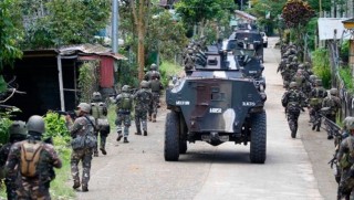 Yanlışlıkla kendi askerlerini bombaladılar!