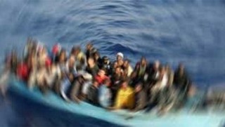 Akdeniz'de göçmen teknesi battı: 100 kişi kayıp