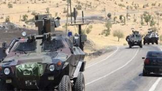 Hakkari'de iki ayrı saldırı: Yaralılar var