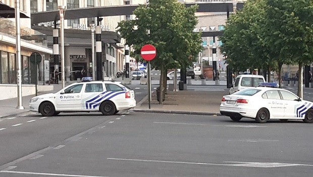 Brüksel'de tren istasyonunda patlama