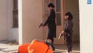 IŞİD'den yine kan donduran infaz!