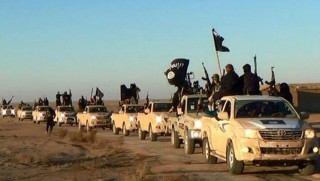 IŞİD kadın intihar bombacıları kullanıyor