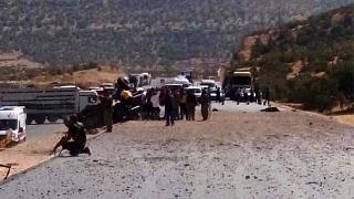 Siirt'te kaymakamın aracının geçişi sırasında patlama