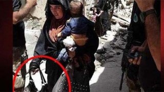 Kucağındaki çocukla kendisini patlattı!