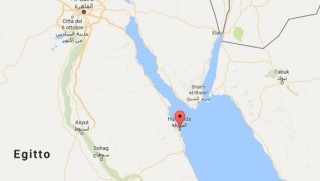 Mısır'da turistlere bıçaklı saldırı! Ölü ve yaralılar var...