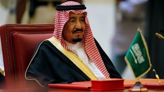 Kral Selman, Suudi prensi tutuklattı