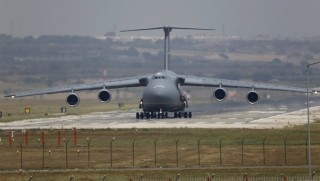 Taliban, ABD'ye ait bir uçağı düşürdüğünü duyurdu