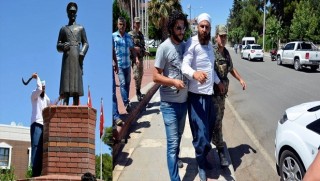 Siverek’te Atatürk heykeline tahra ile saldırı