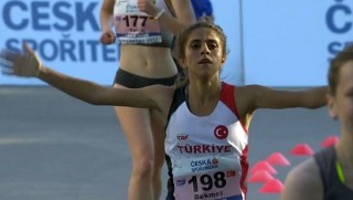 Diyarbakırlı Meryem'den büyük başarı!