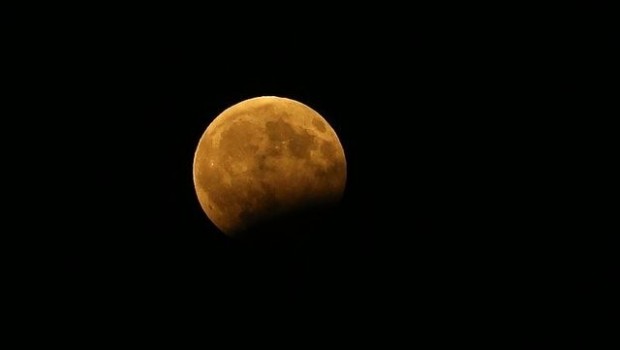 Parçalı Ay Tutulması Gerçekleşti