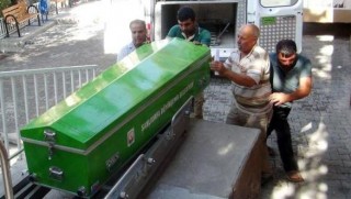 Urfa- Tüfekle şakalaşırken arkadaşını öldürdü