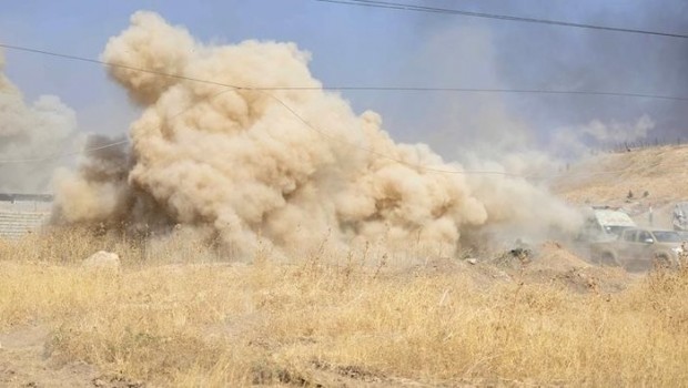 Muhaliflerin kampına saldırı: Çok sayıda ölü var
