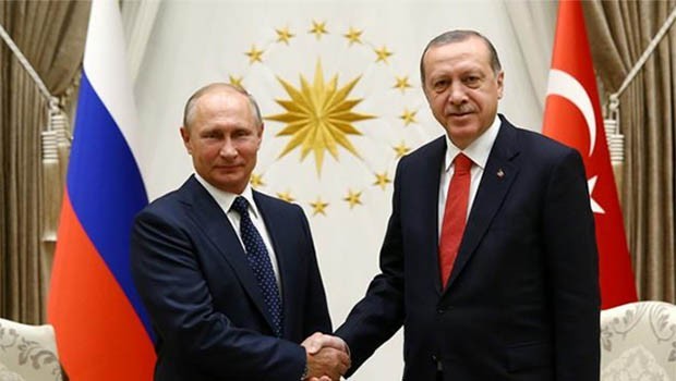 Putin'den temkinli referandum açıklaması