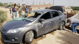 Otomobil su kanalına devrildi: 2 kişi hayatını kaybetti