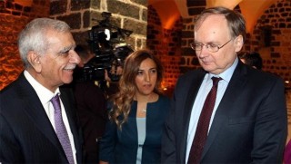 AB heyetinden Ahmet Türk'e 'Kürdistan referandumu' ziyareti