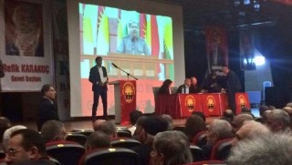 Hak-Par Kongresinde Başkan Barzani'nin posteri indirildi