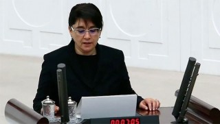 HDP’li Zana’nın vekilliğinin düşürülmesi talebi ‘ertelendi’