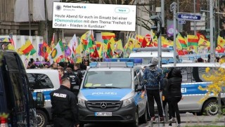 Almanya'da Kürt gösterici için tutuklama kararı