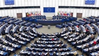 Avrupa Parlamentosu'nda 'deprem' eleştirisi!