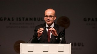 Şimşek: Türkiye'nin Batı ile sorun yaşama ihtimali ekonomiyi olumsuz etkileyebilir