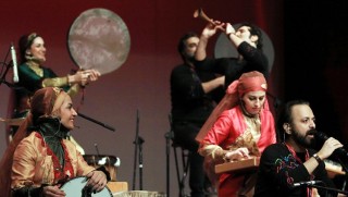 Rastak müzik grubu konser gelirlerini depremzedelere bağışlıyor