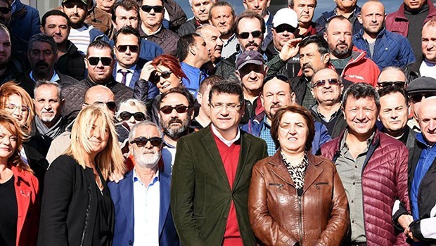 MHP'de kan kaybı devam ediyor: 250 istifa daha