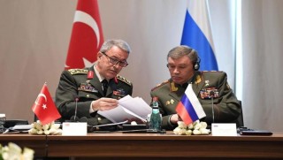 Soçi'deki zirve öncesi komutanlar görüşecek