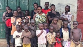 37 yaşında ama tam 38 çocuğu var!