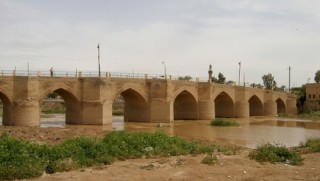 Haşdi Şabi, Xaniqîn'de Kürt mallarına el koydu