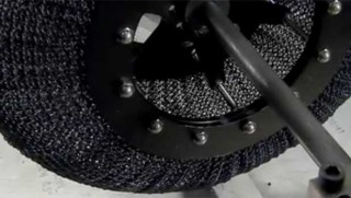 NASA süper elastik lastik üretti