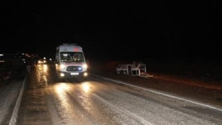 Diyarbakır'da trafik kazası: 1 Ölü, 9 Yaralı