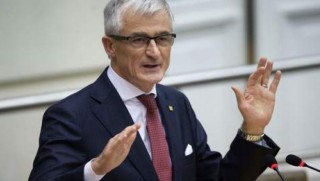 Flaman Başbakanı Bourgeois'dan Abadi'ye Kürdistan eleştirisi