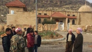 Başkan Barzani’den Hristiyan köyüne ziyaret